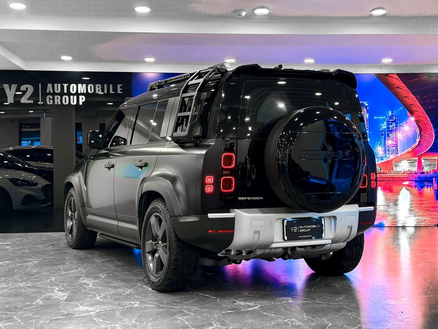 Land Rover Defender
