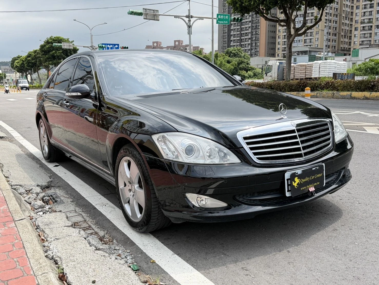 Mercedes-Benz S-Class Sedan S350