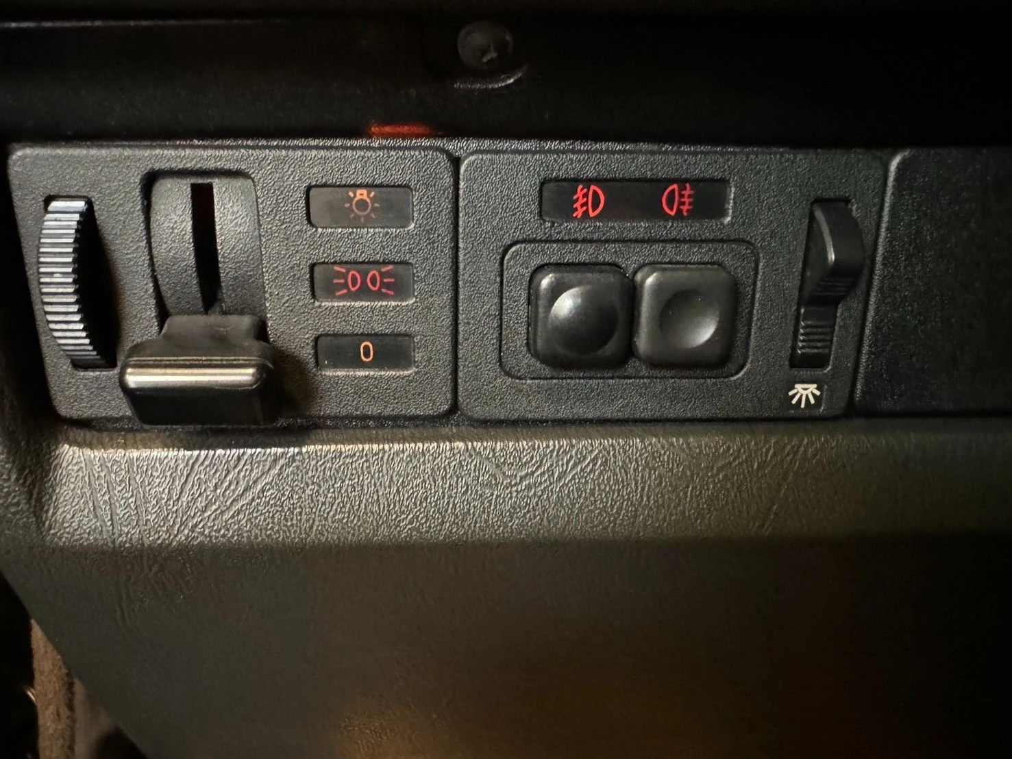 BMW 5-Series Sedan 520i 收藏車霹靂五號經典老B