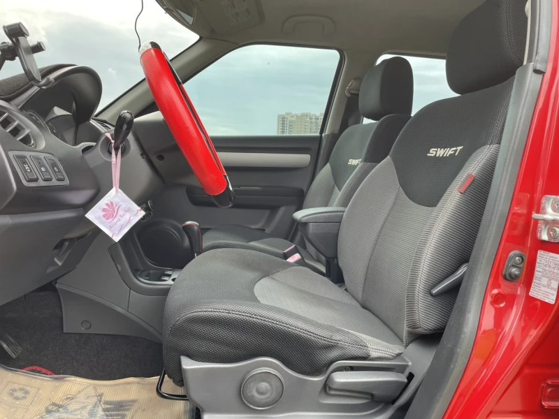 Suzuki SWIFT 2006年