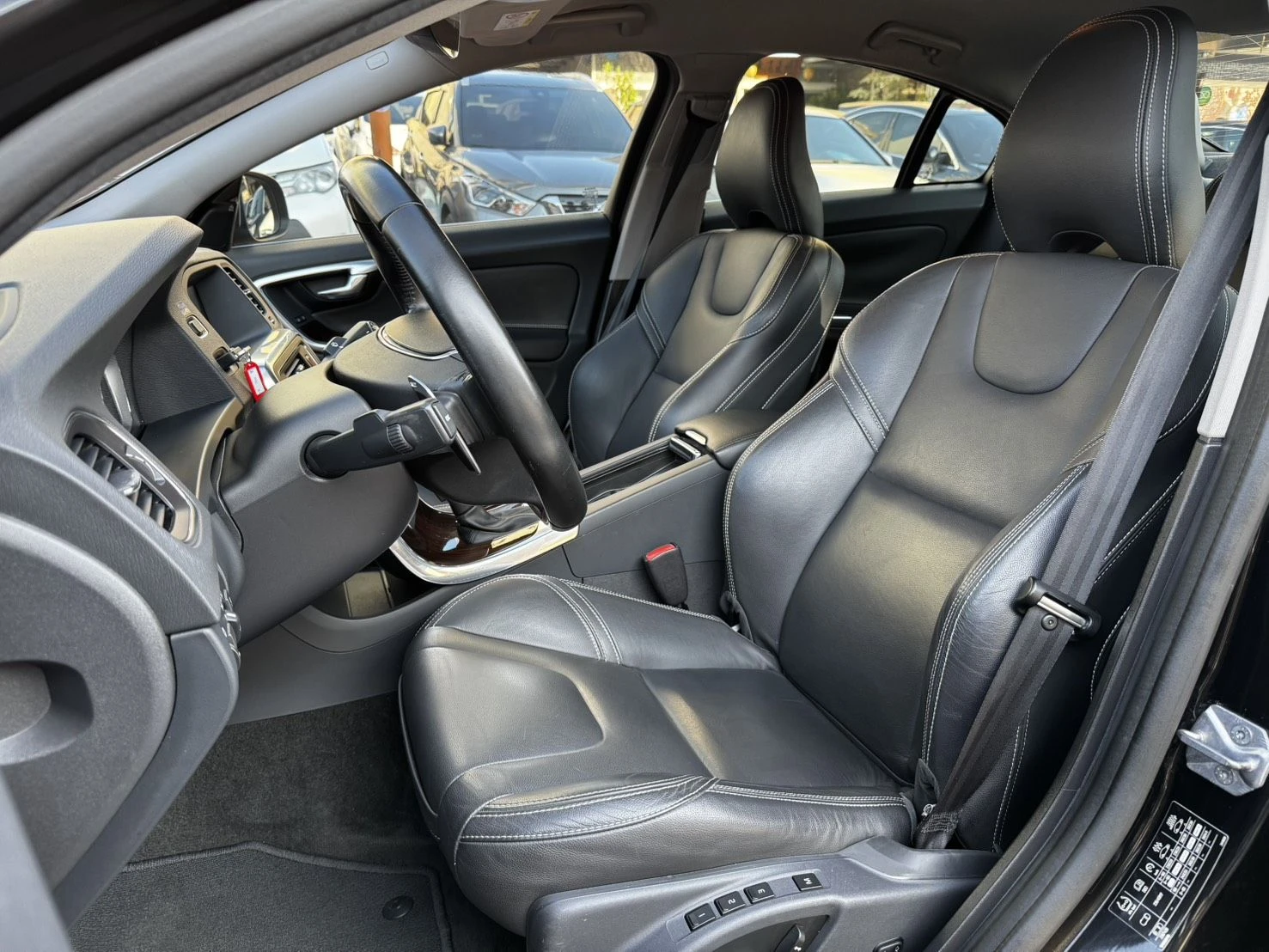 Volvo S60