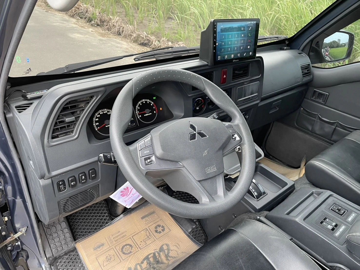 Mitsubishi Delica廂車