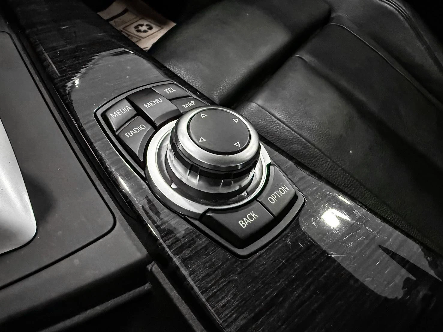 BMW 3-Series Sedan 328i