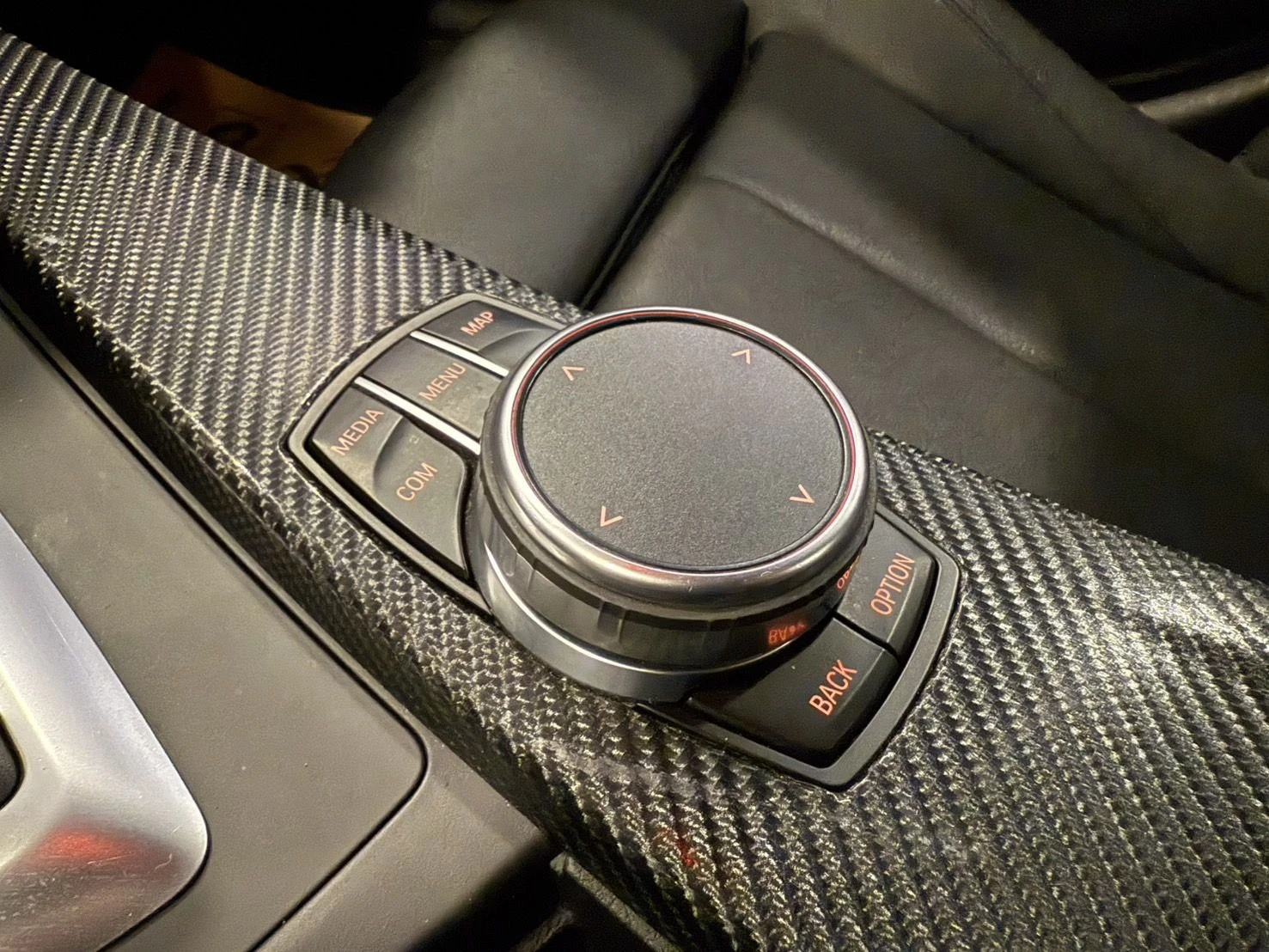 BMW 3-Series Sedan 318i