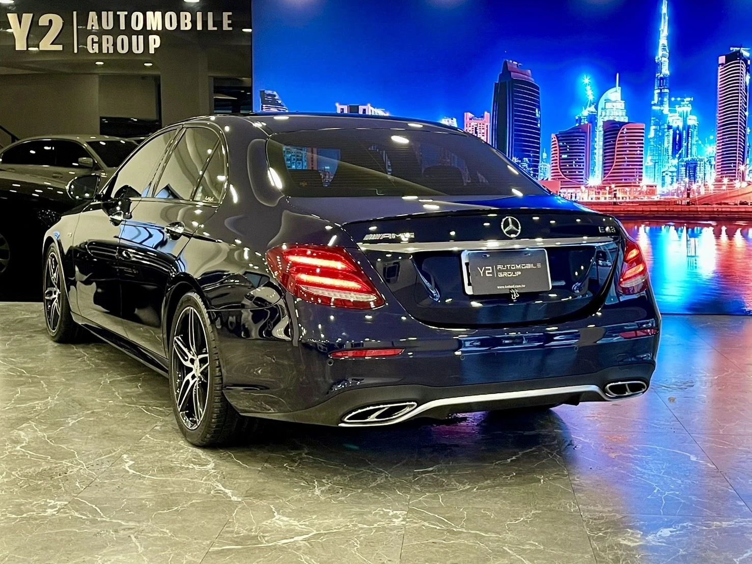 Mercedes-Benz E-Class Sedan AMG E43