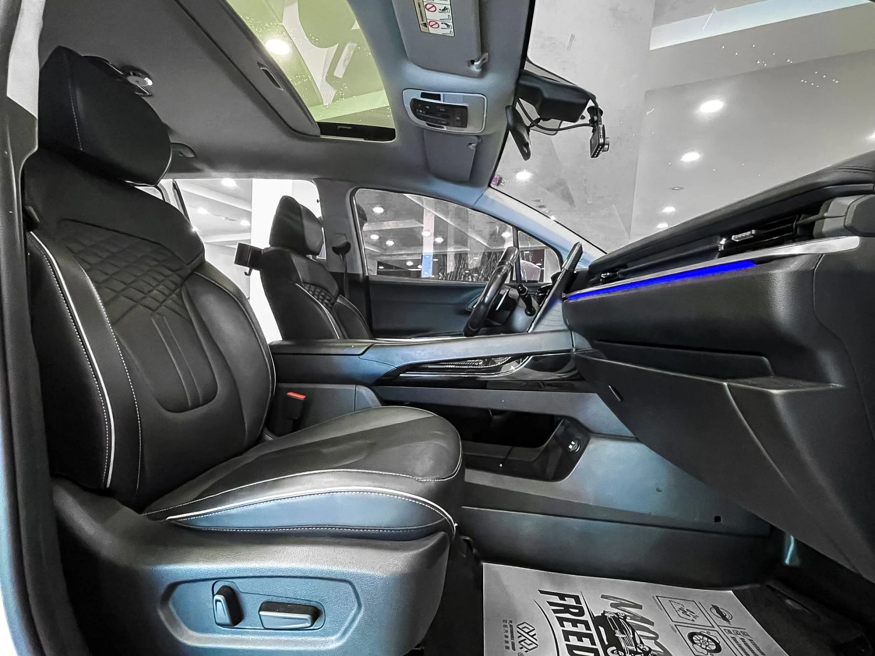 Hyundai Custin