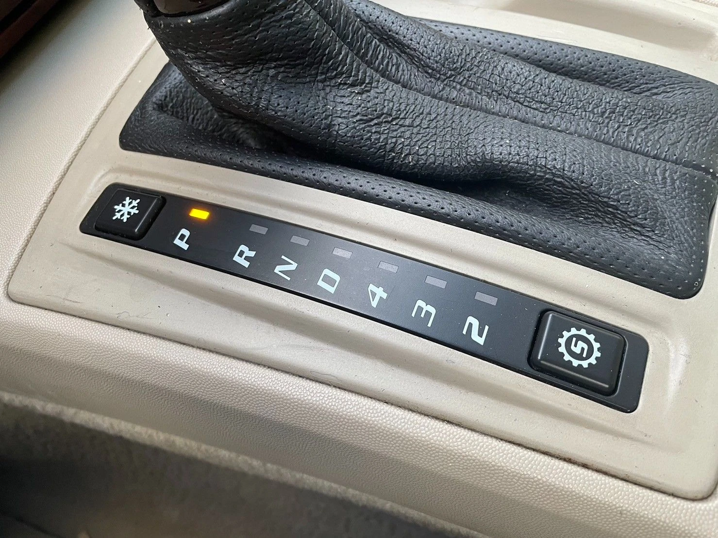 Cadillac CTS / BOSE音響 雙區恆溫