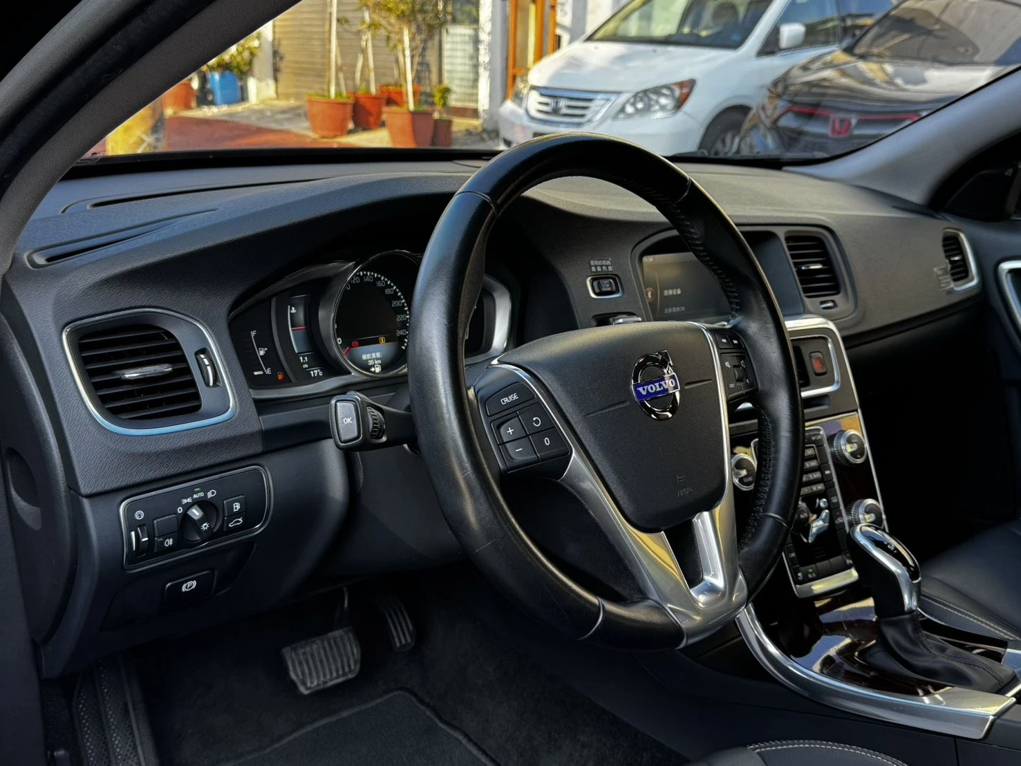 Volvo S60