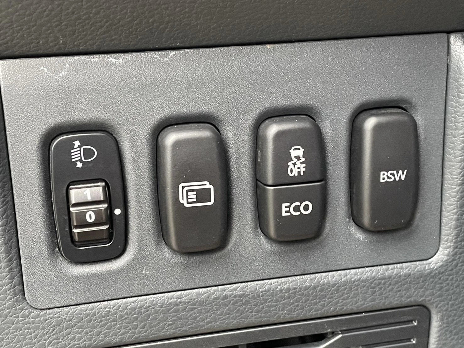 Mitsubishi Delica廂車