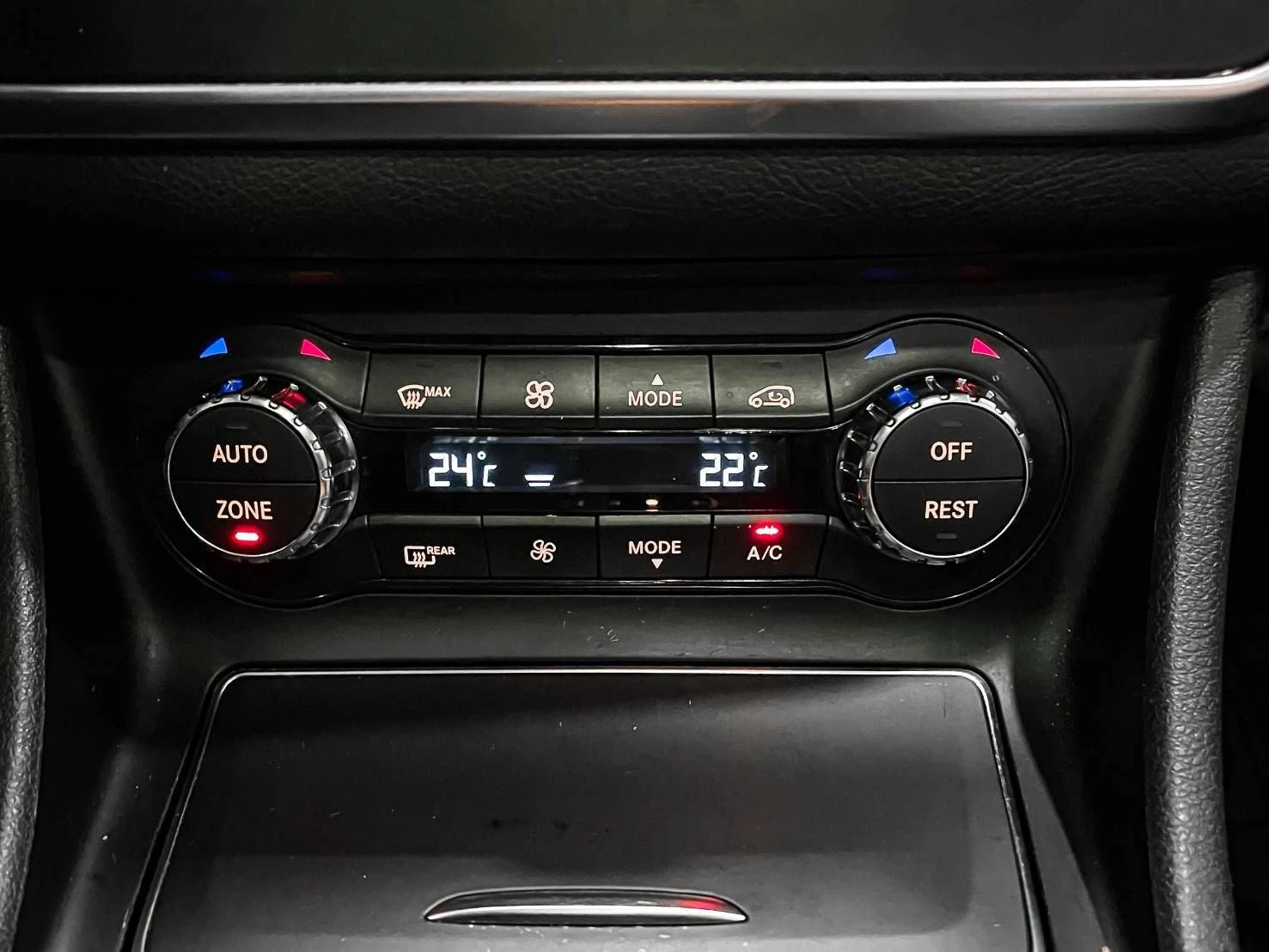Mercedes-Benz CLA Shooting Brake CLA250