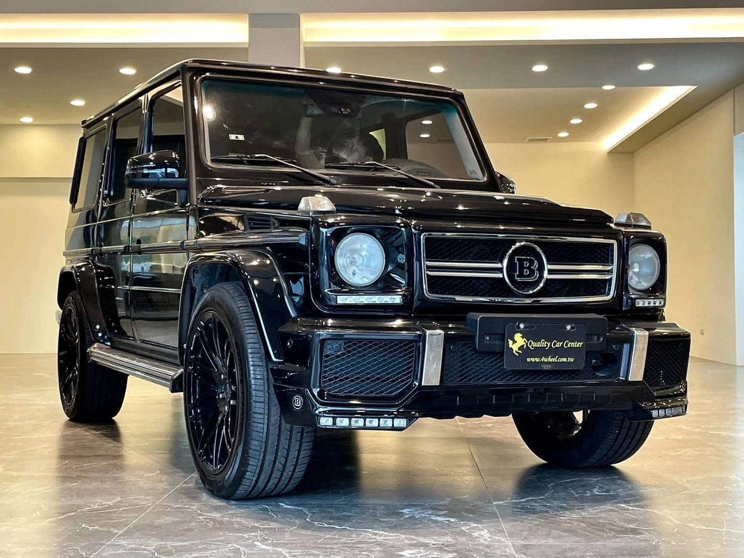 Mercedes-Benz G-Class G500
