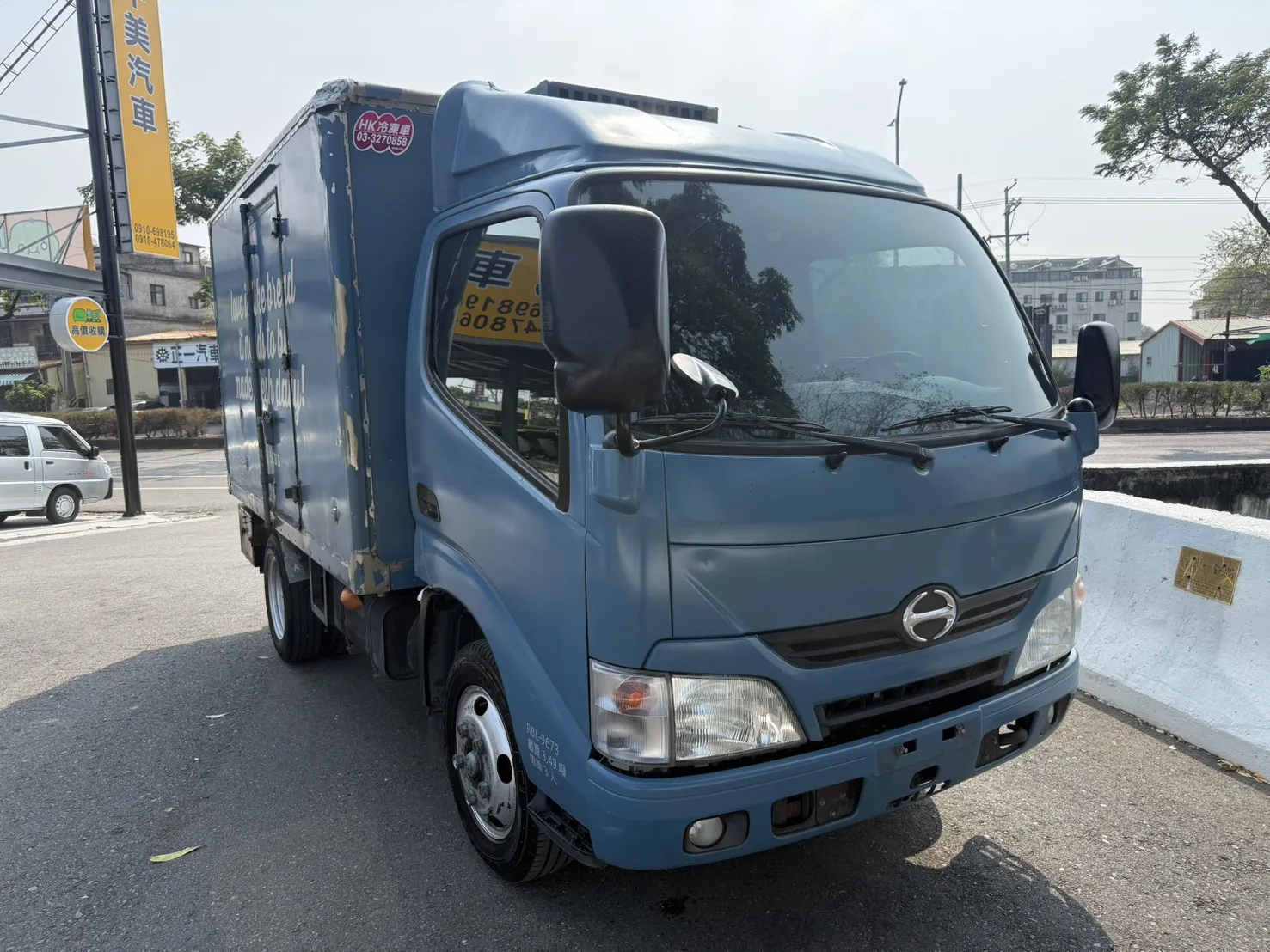 2015年 HINO貨車【冷凍箱  升降尾門 原廠保養】