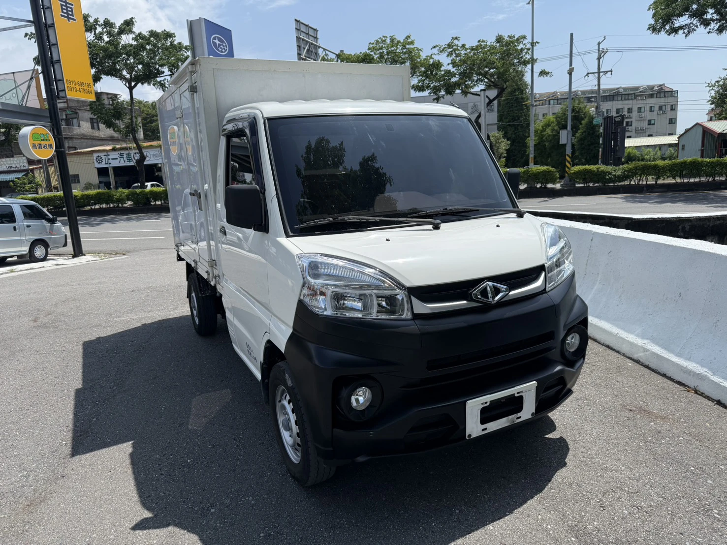 2023年 菱利貨車【箱 倒車顯影】