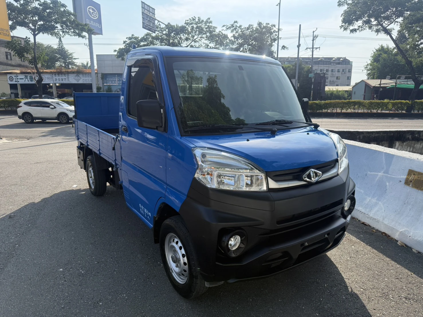 2023年 菱利貨車【雙折尾門 / 錏板】