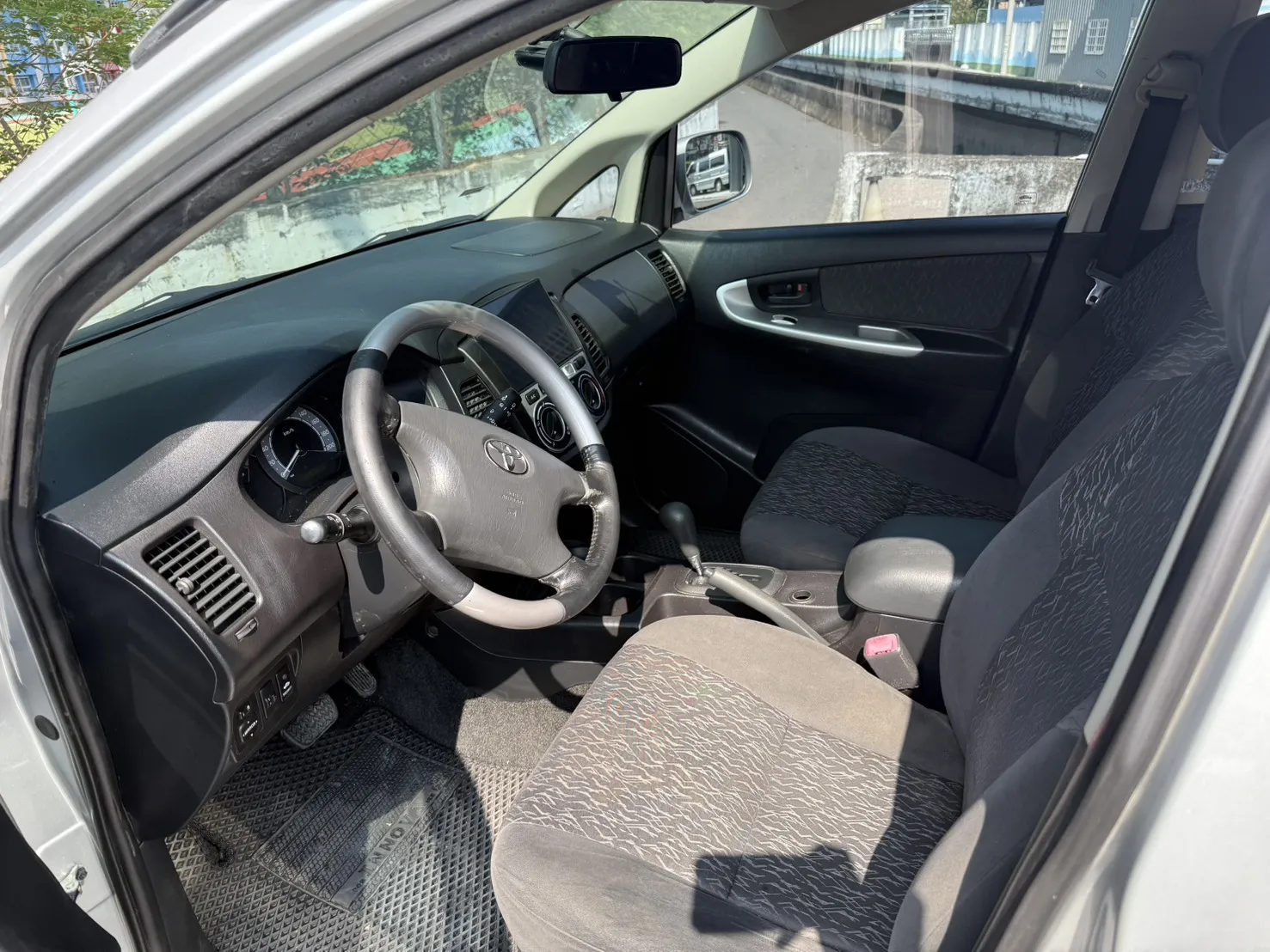 2014年 INNOVA