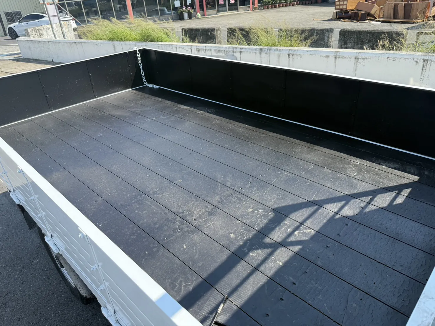 2009年 載卡多貨車