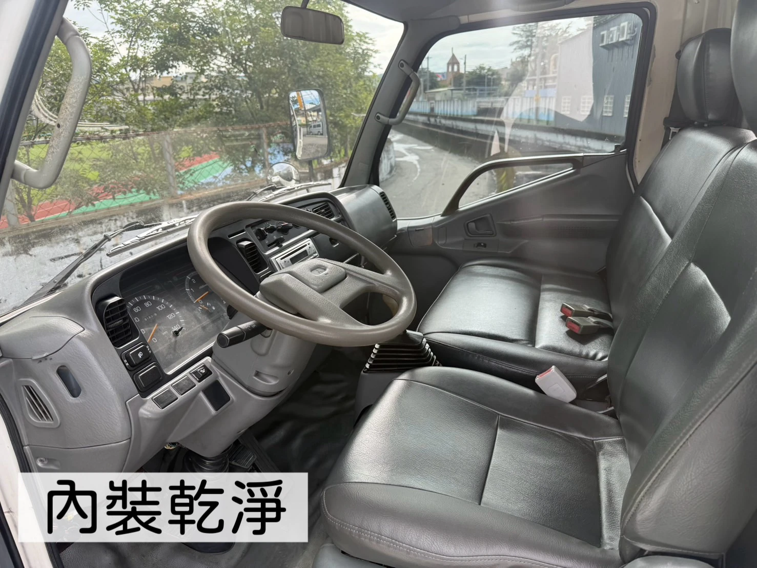 2005年 堅達貨車