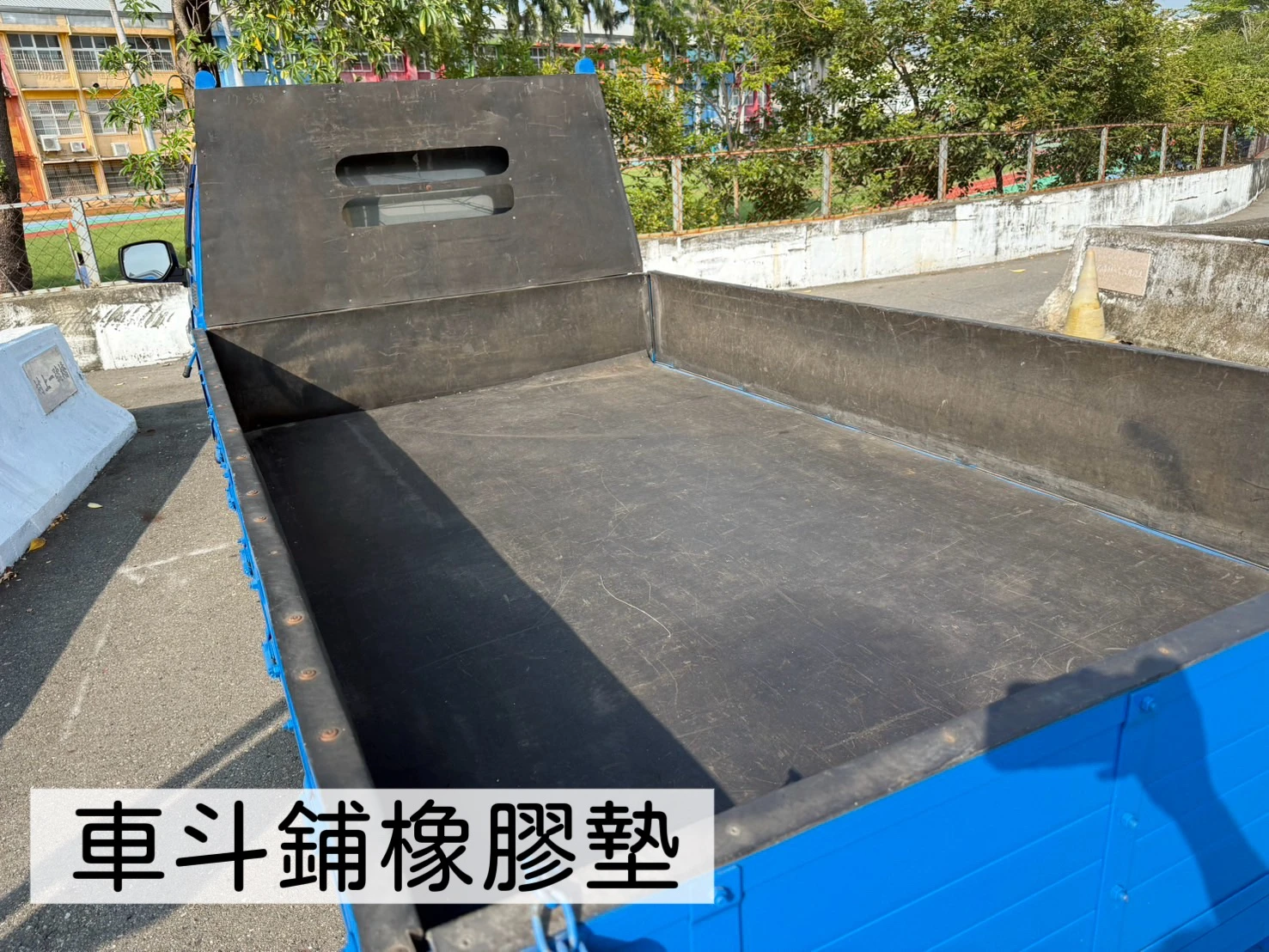 2017年 得利卡貨車  