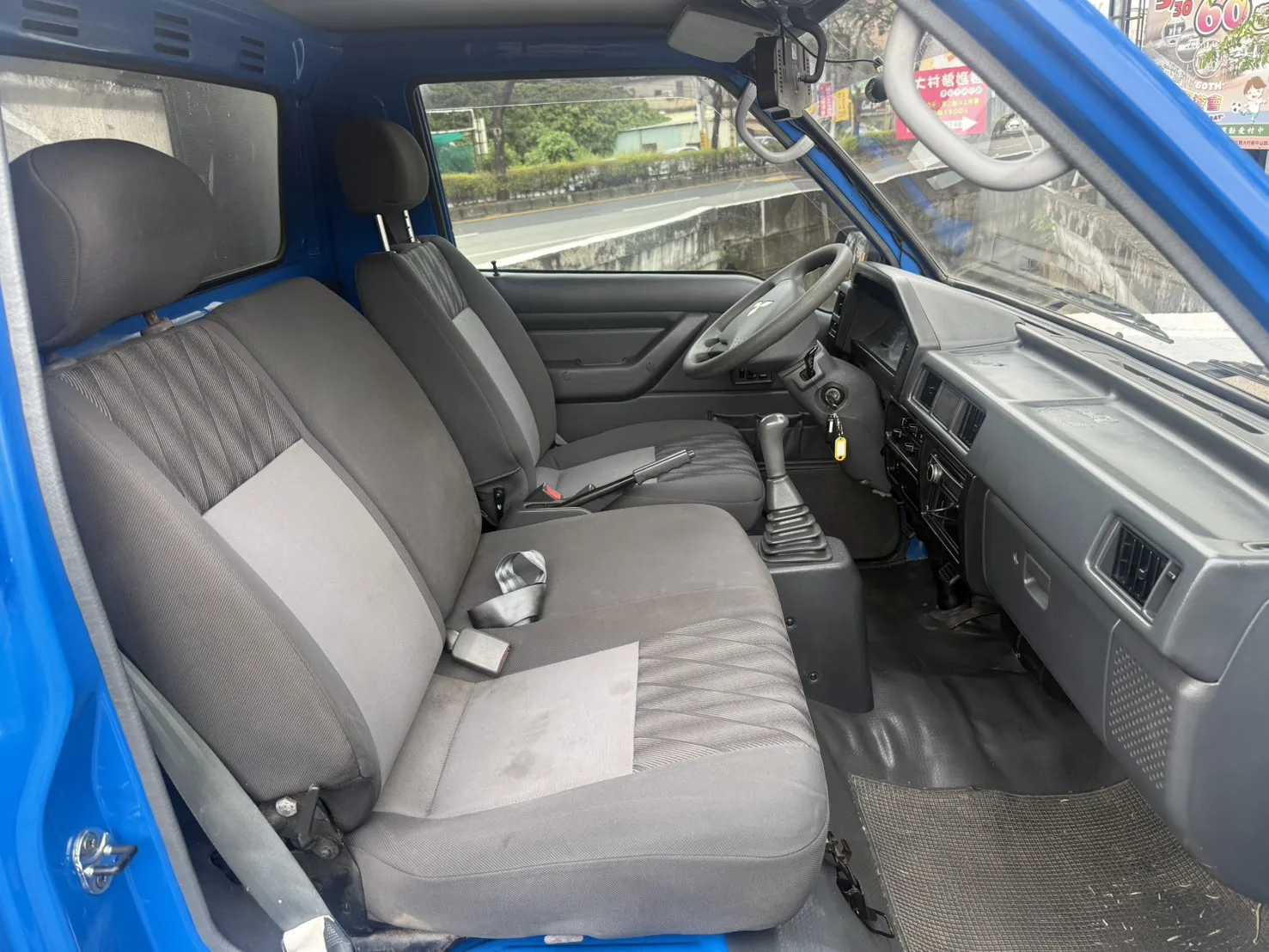 2018年 得利卡貨車