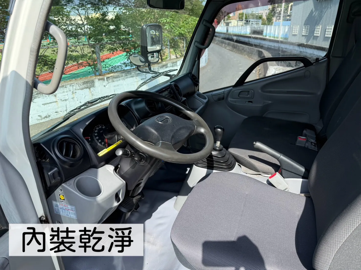 2014年 HINO貨車【11.5尺】