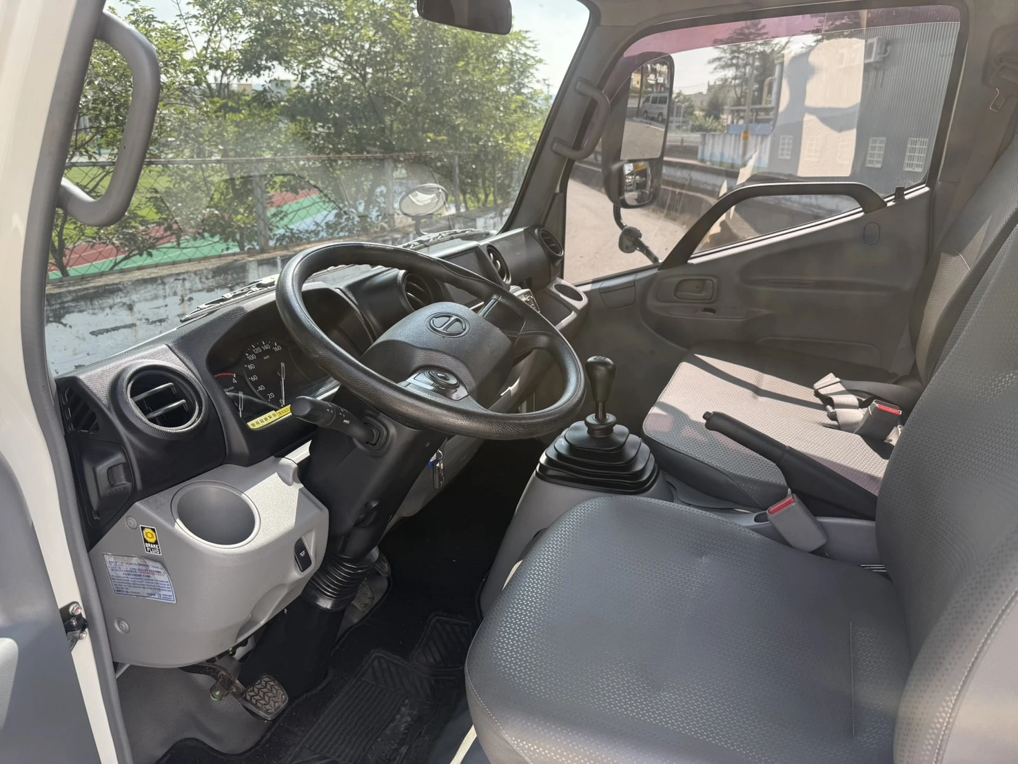 2023年 HINO 【11.5尺/特製車斗】