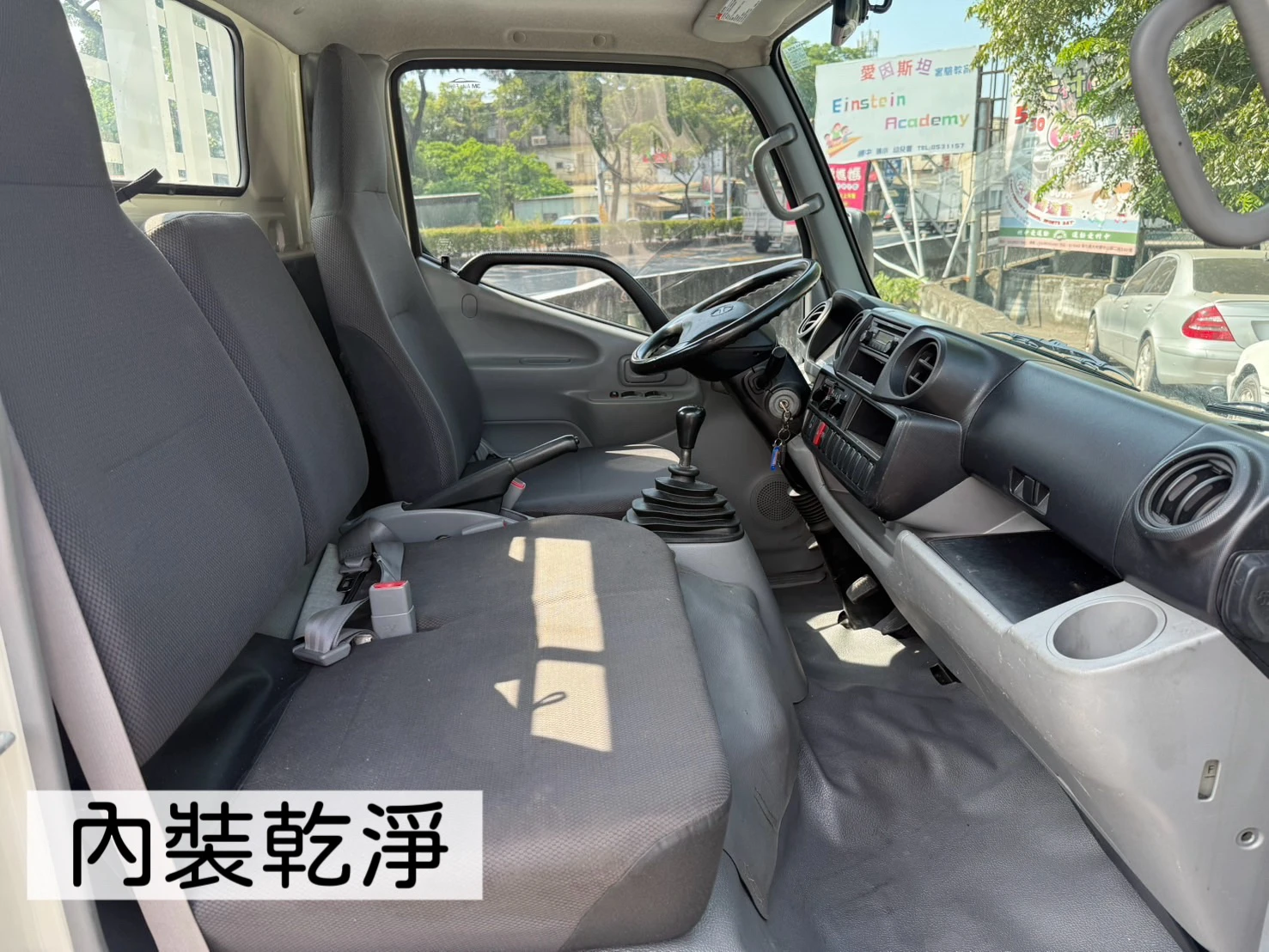 2015年 HINO貨車