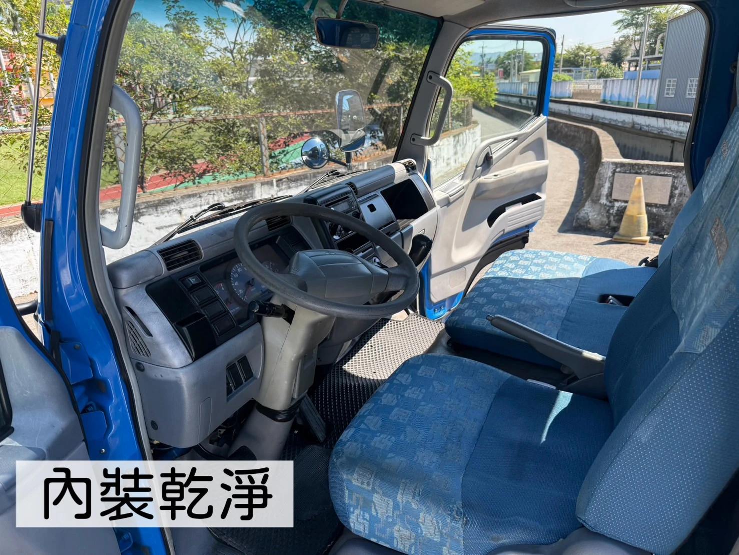 2009年 堅達貨車【11.5尺 / 錏板 / 升降尾門 / 低里程】