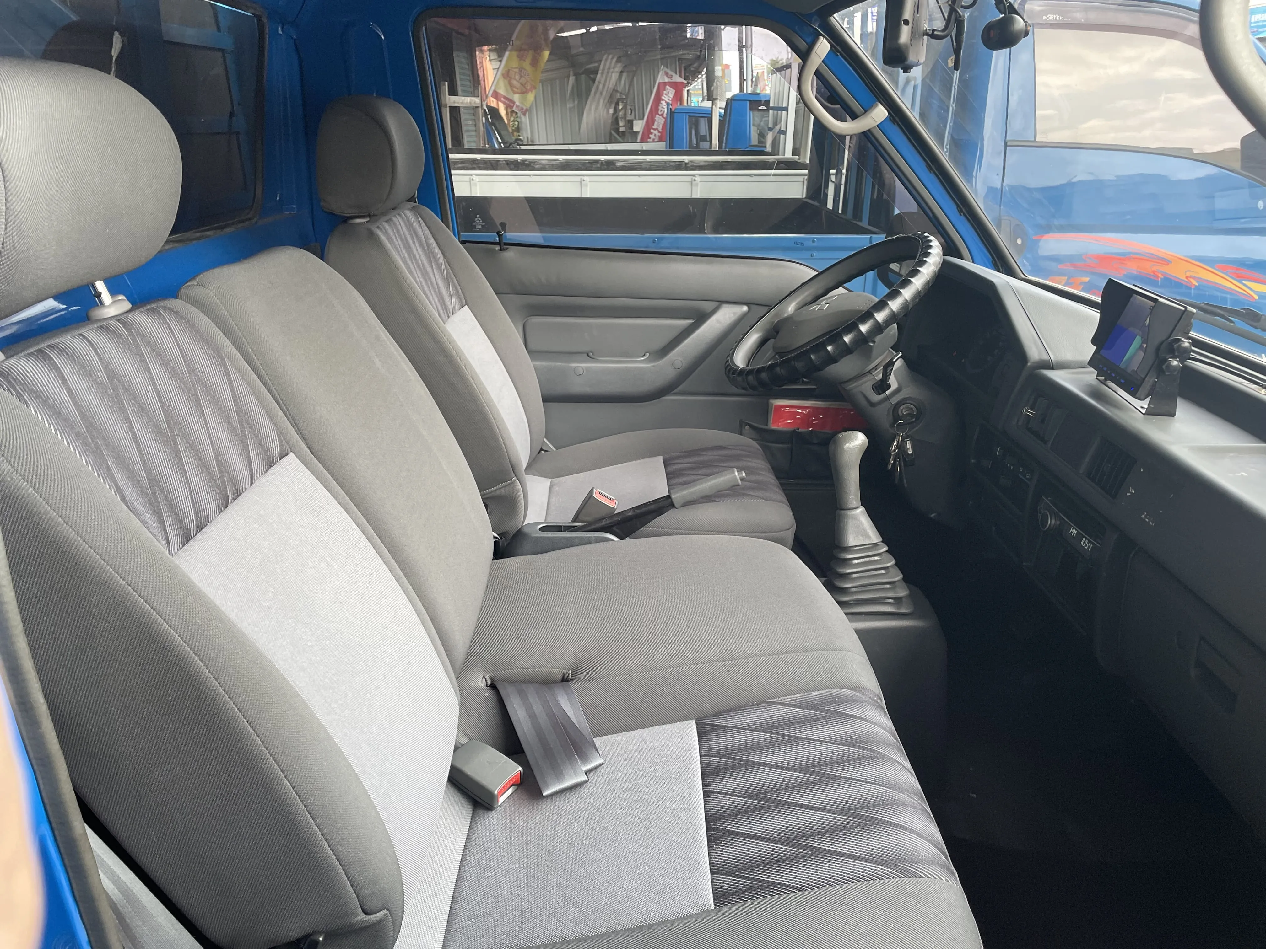 2017年 得利卡貨車  