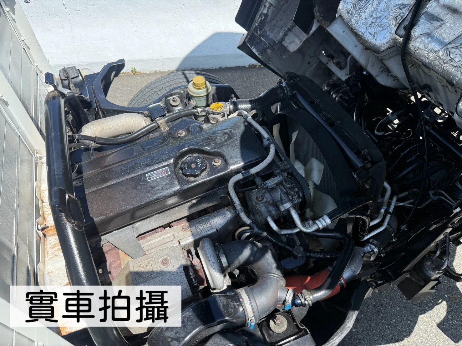 2011年 堅達貨車【11.5尺 錏板 雙折雙缸尾門】