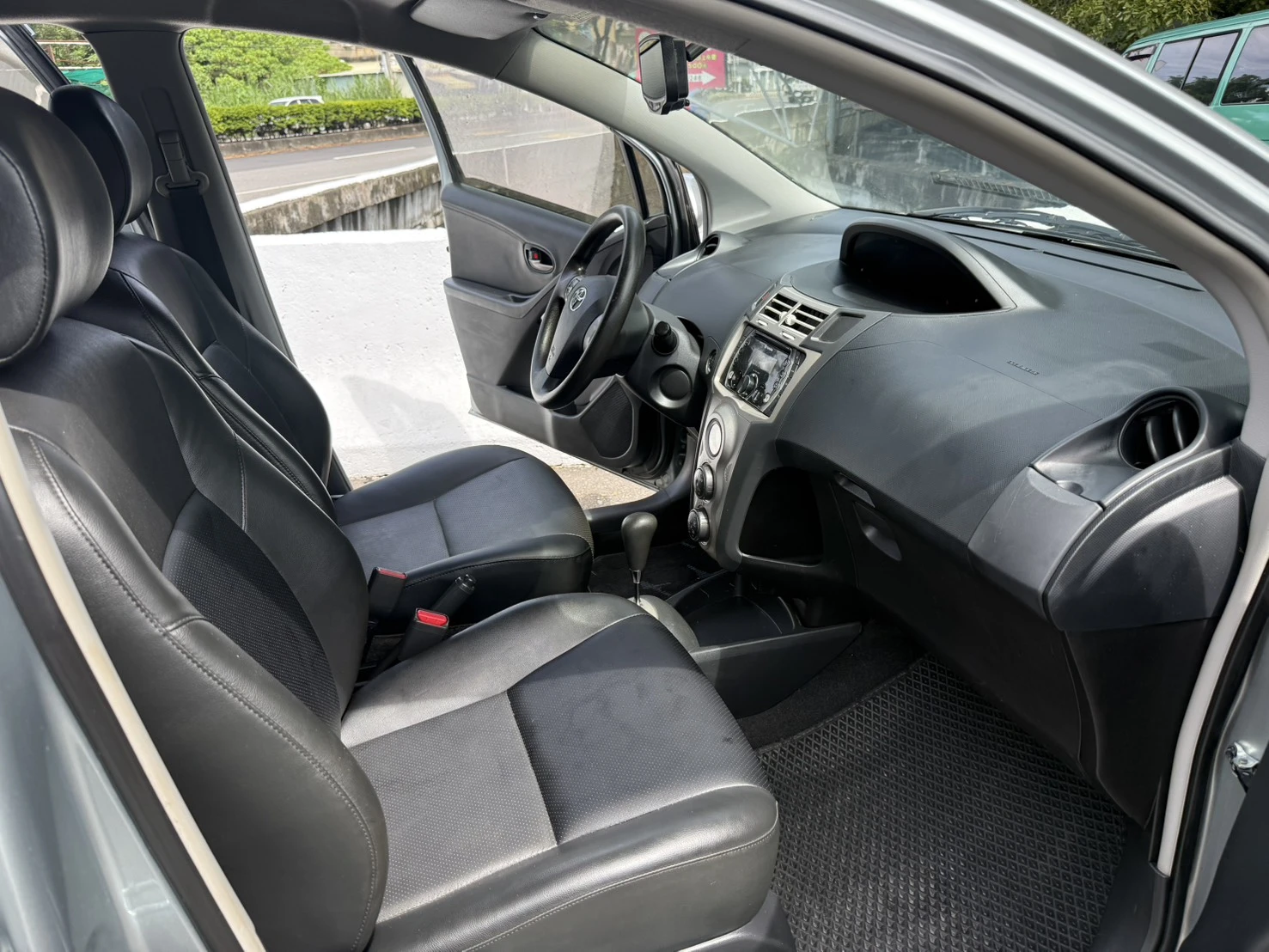 2013年 YARIS