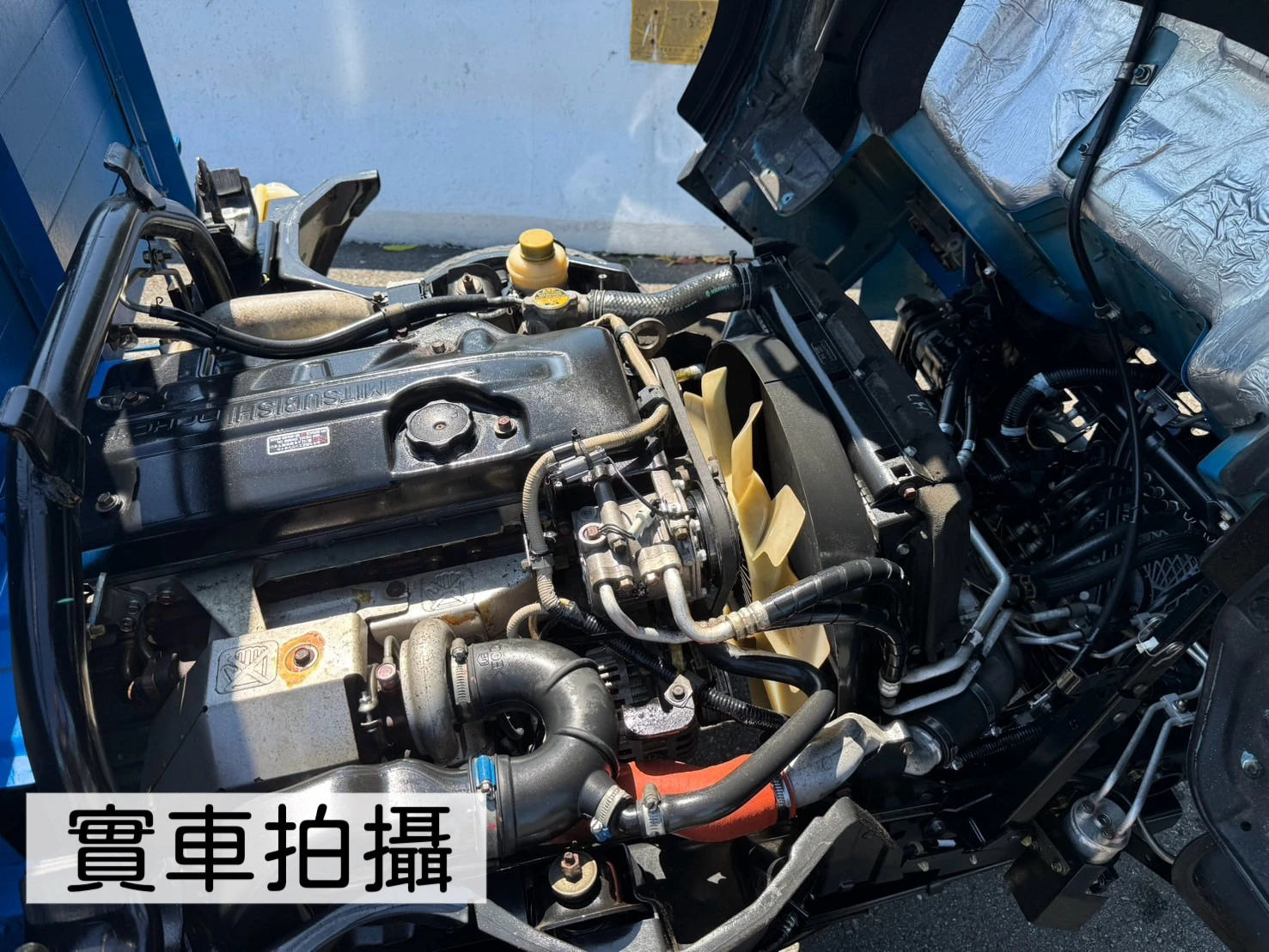 2011年 堅達貨車【14尺 雙折雙缸尾門 跑極少】