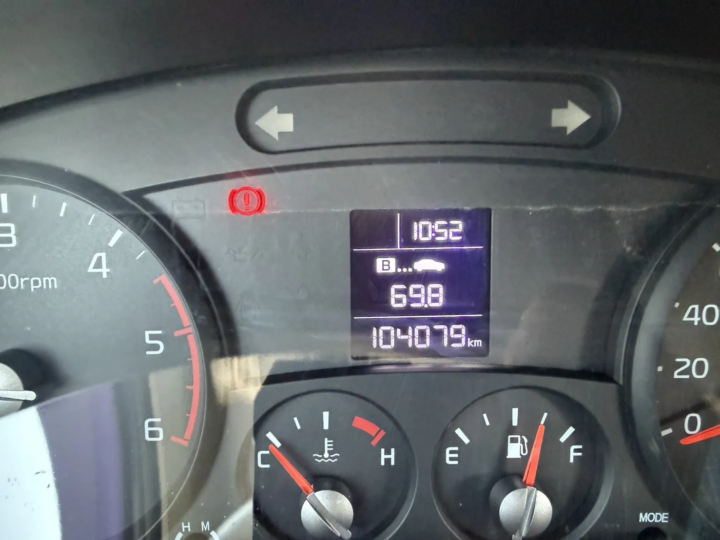 2017 年 卡旺 雙廂貨車