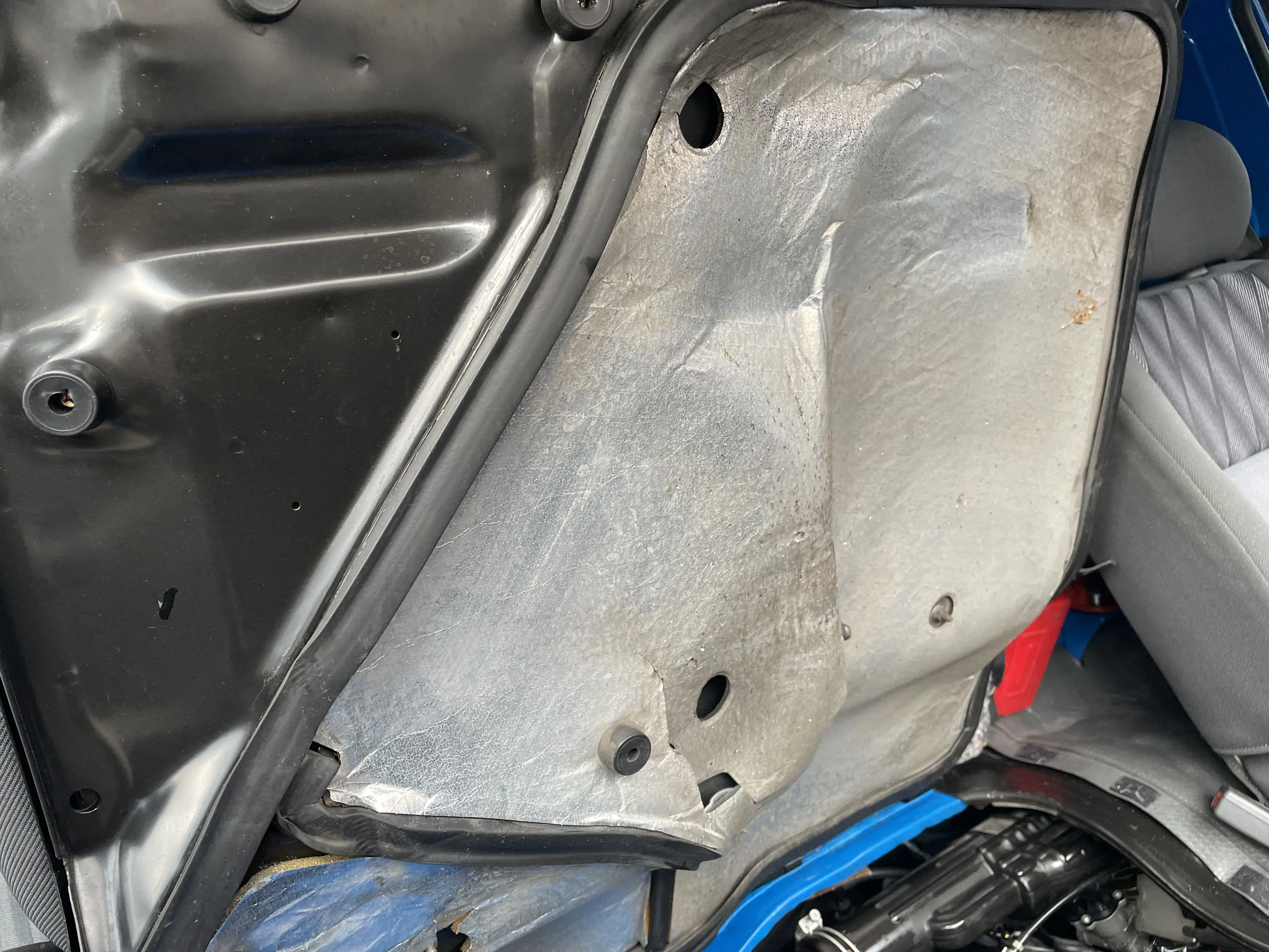 2017年 得利卡貨車  