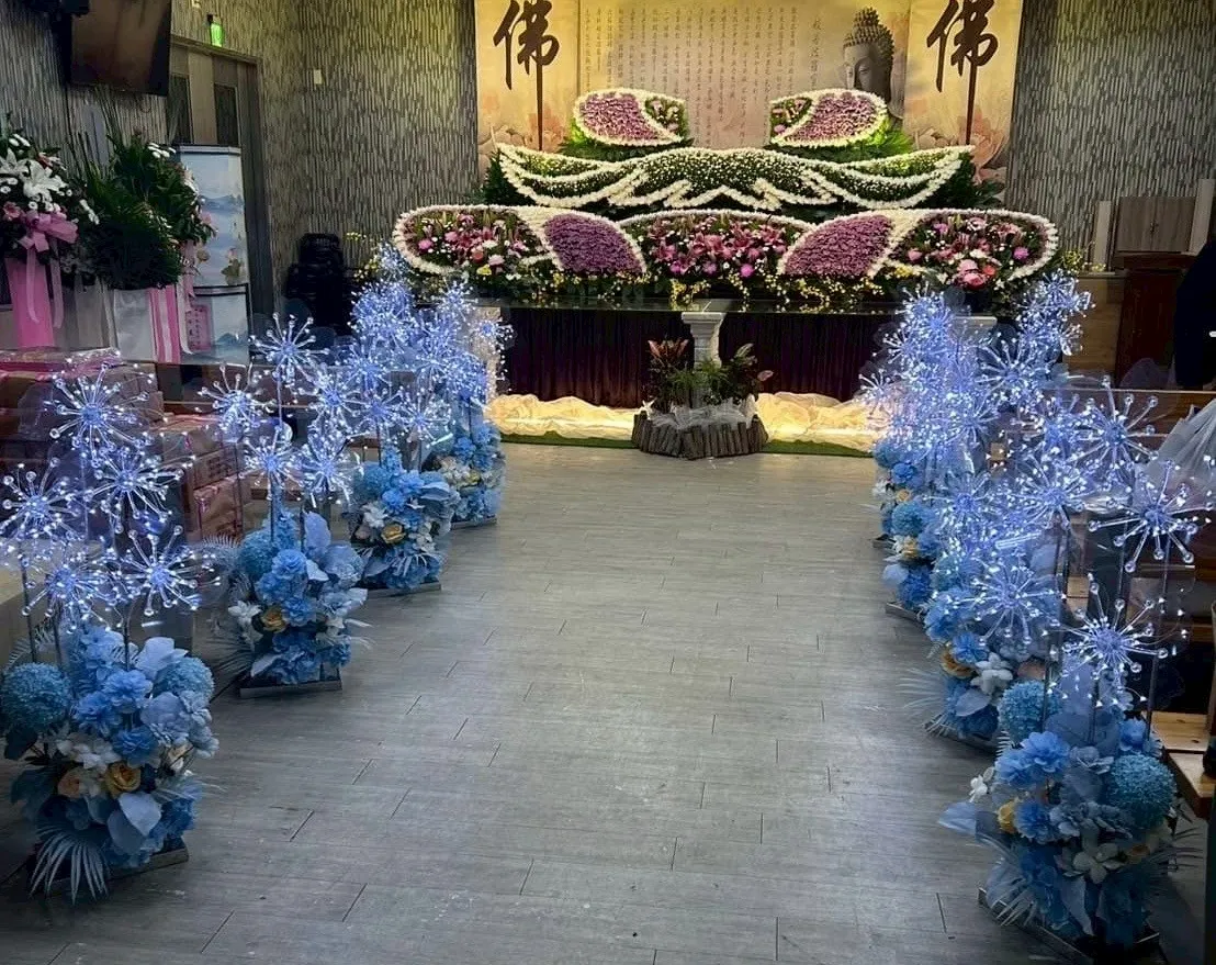 冰蓮花走道燈