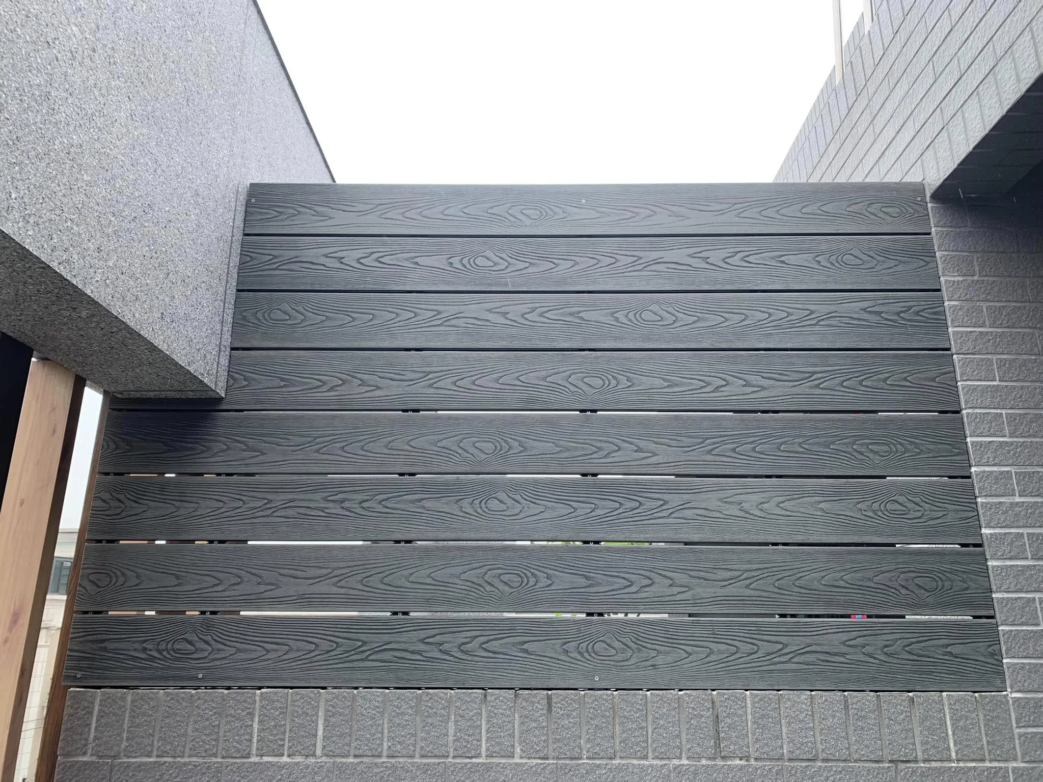 「守護之境，安心築起。」