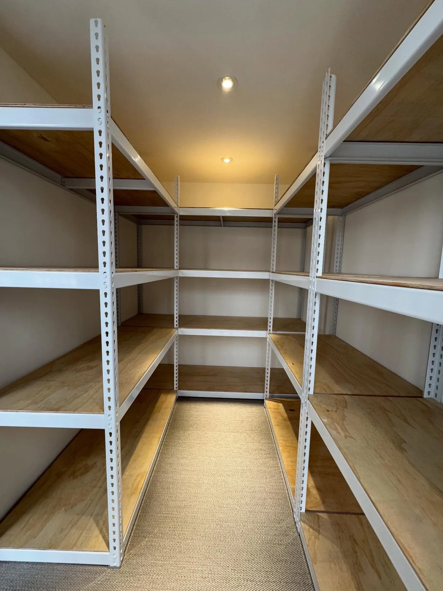 宗澄案例分享｜台中建設公司嘉義辦事處檔案收發室