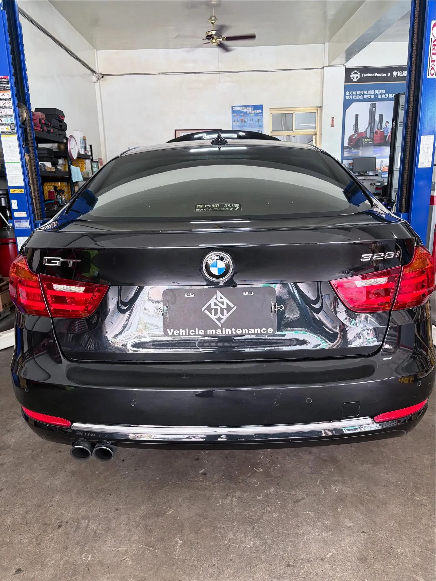 BMW F34 328i底盤件老化裂痕+避震器上座軸承磨損