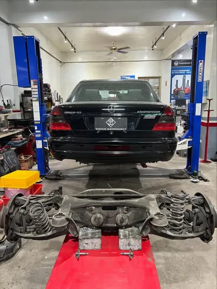 Mercedes-Benz C230 W202 KOMPRESSOR故障