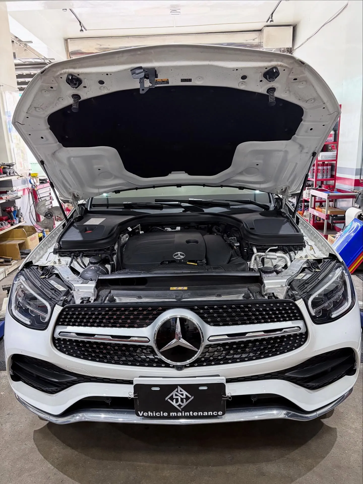 Mercedes-Benz GLC200 4MATIC X253定期保養檢測