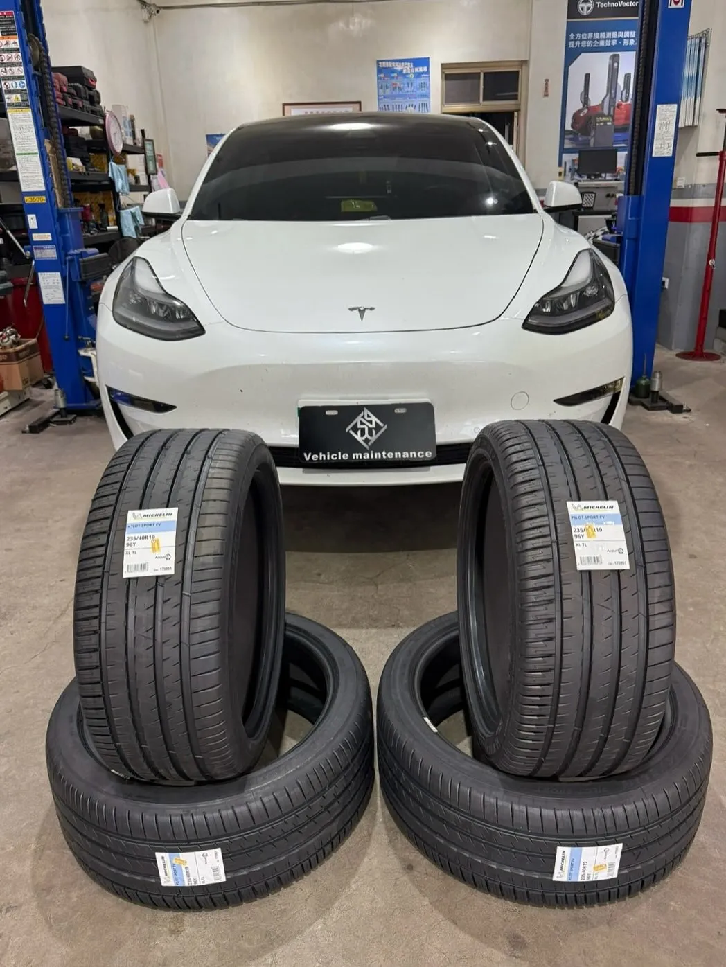 Tesla model3 更換米其林PILOT SPORT EV 235-40-19+4D非接觸式底盤定位調整