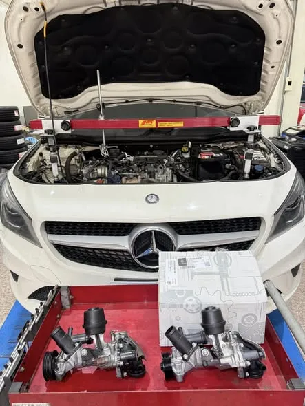 Mercedes Benz CLA200 M270引擎水泵浦咬死導致引擎停在路邊發不動，更新正廠件後故障排除