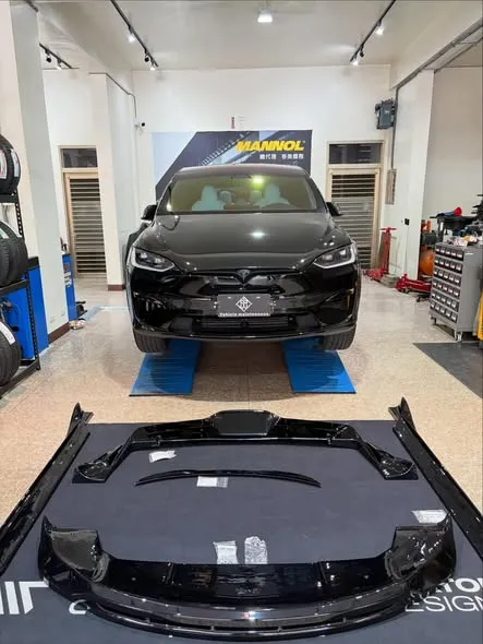 Tesla Model X 升級完成｜氣場直接拉滿