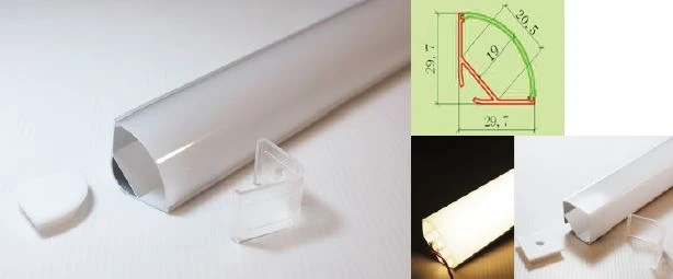LED 三角鋁燈條 ( 3 x 3 公分 )